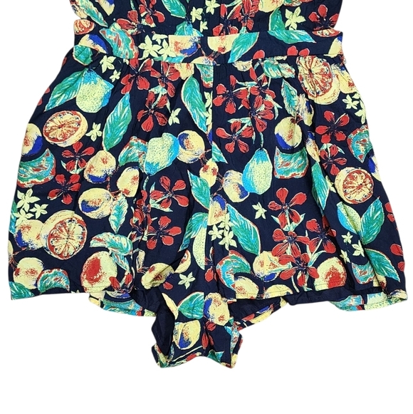 Free People NWT Coral Tide Romper Color Dark Combo - Picture 4 of 6